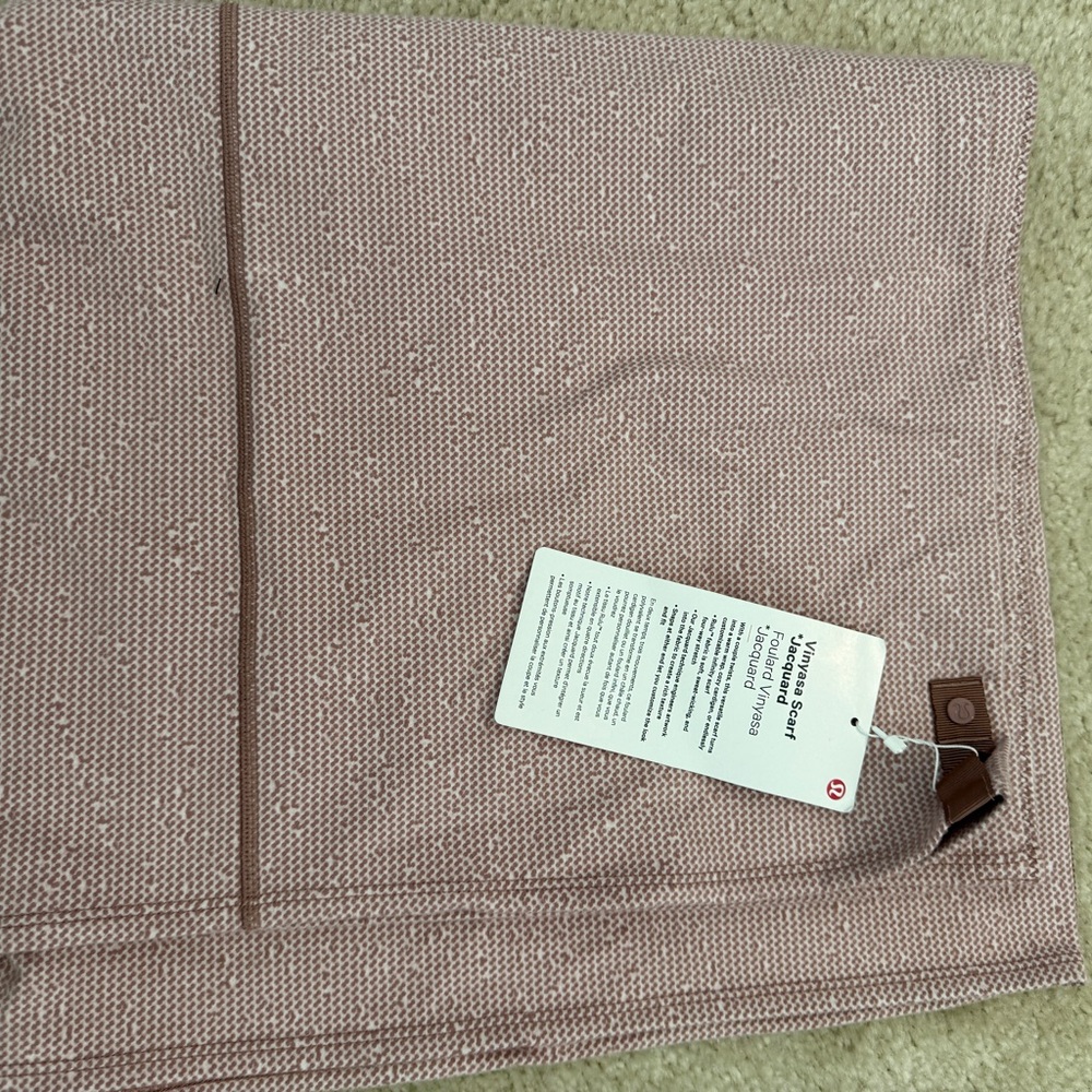 Lululemon vinyasa scarf